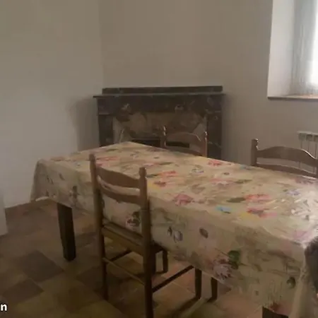Holiday home Gite, Maison De Campagne A La Ferme Labarthe-Inard