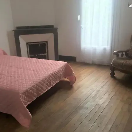 Maison De Campagne à La Ferme Hébergement de vacances Labarthe-Inard