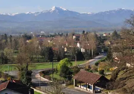 Maison De Campagne à La Ferme Labarthe-Inard